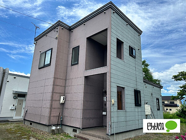 detached 北海道砂川市西一条南６丁目
地図を見る