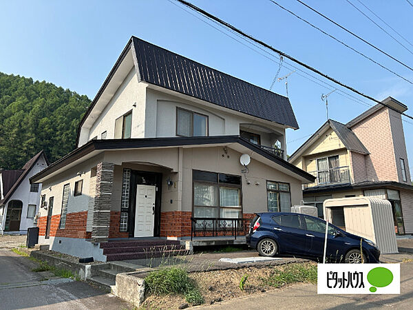 detached 北海道歌志内市字文珠186番地26
地図を見る