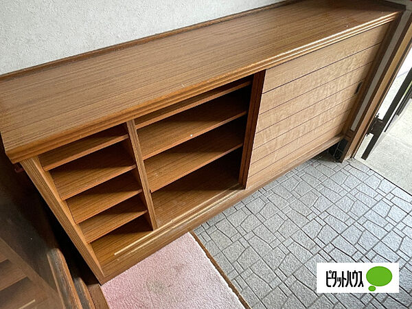 detached 北海道滝川市一の坂町西３丁目
地図を見る