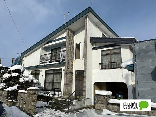 detached 北海道砂川市西一条北１１丁目1番3号
地図を見る