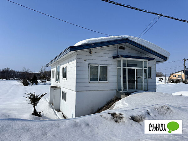 detached 北海道砂川市西一条北１２丁目
地図を見る