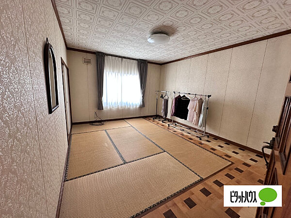 detached 北海道砂川市西一条北１２丁目
地図を見る