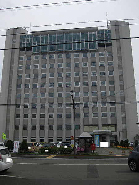 役所「滝川市役所まで7006m」