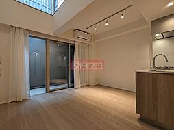 IPSE代々木上原DLX 102 地下2階1LDKのリビング/ダイニング