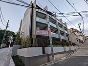 代々木上原駅より徒歩6分 地下2階 築2年2ヶ月の賃貸物件