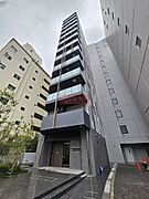 代々木公園駅より徒歩10分 13階 築1年10ヶ月の賃貸物件