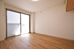 ピア・下北沢 205 2階1Kのリビング/ダイニング