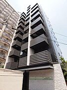 明大前駅より徒歩6分 7階 築12年10ヶ月の賃貸物件