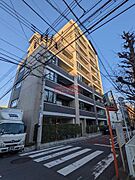 代々木上原駅より徒歩16分 6階 築18年4ヶ月の賃貸物件