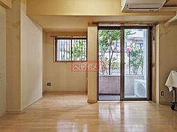 ガーデン代々木八幡 103 1階ワンルームのリビング/ダイニング