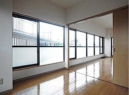 ベルペサージュ 302 3階2LDKのリビング/ダイニング