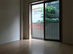 ヴィステリオ北沢 202 2階1Kのリビング/ダイニング