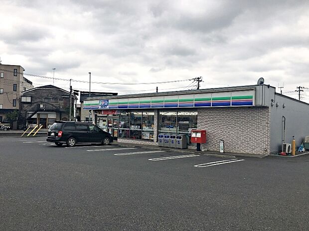 ローソン・スリーエフ川越木野目北店