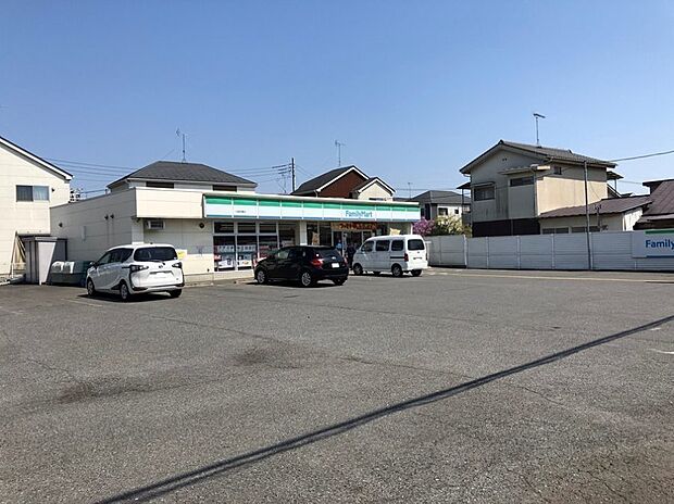 ファミリーマート川越笠幡店