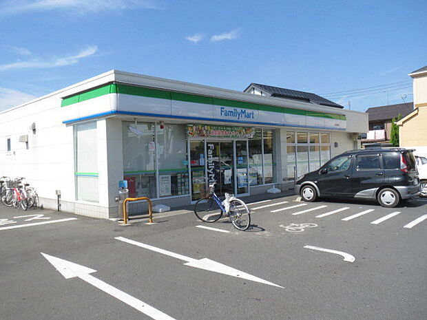 ファミリーマート川越寺尾店