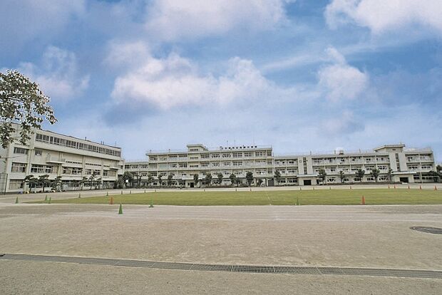 高階小学校