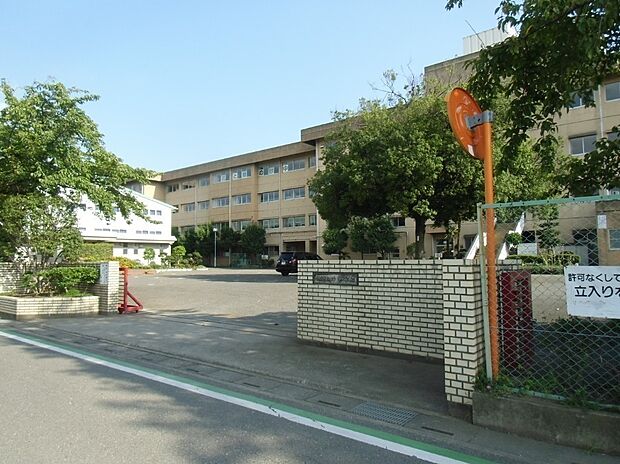 砂中学校