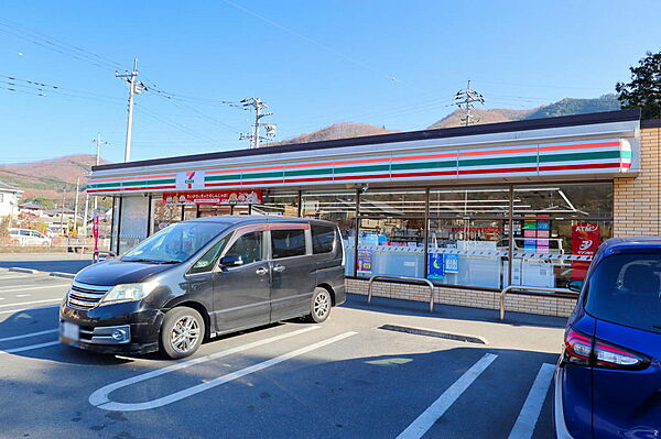 セブン-イレブン 桐生梅田１丁目店・・・1200ｍ