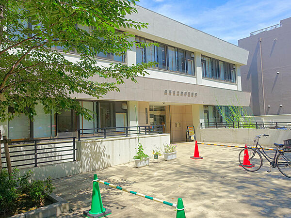 巣鴨図書館まで約900ｍ