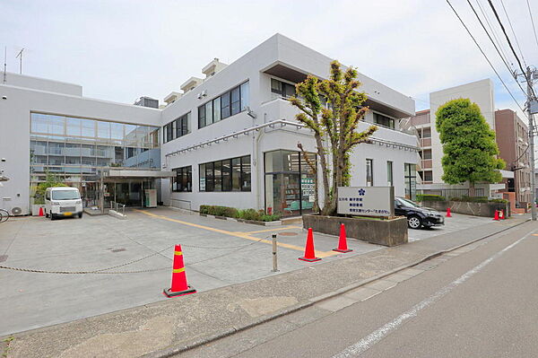 立川市錦図書館まで約850ｍ