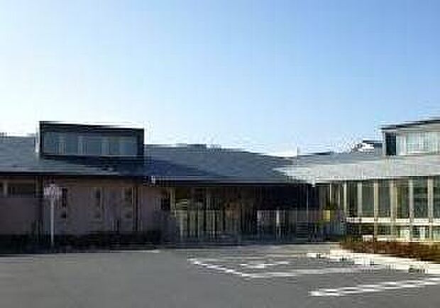 矢橋ふたばこども園 740m