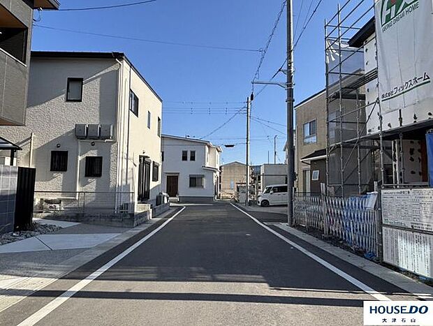 前面道路含む現地写真