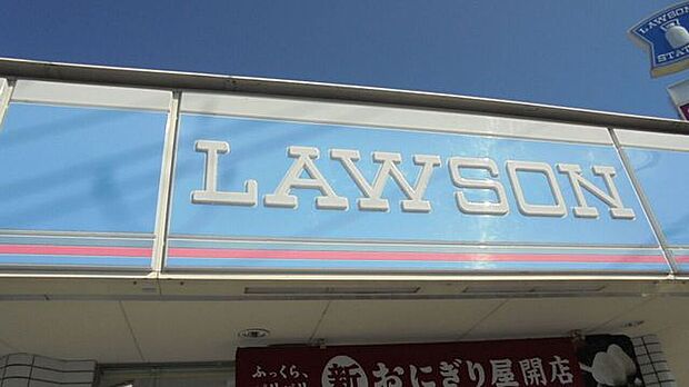 ローソン 草津南笠東三丁目店 340m