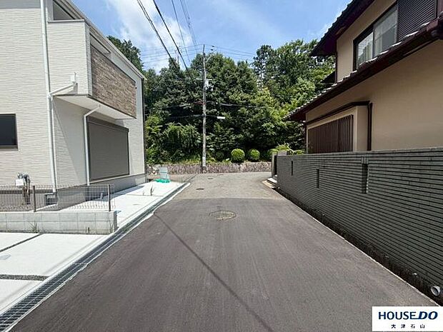 前面道路含む現地写真