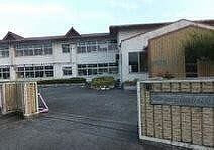 南郷幼稚園 1130m