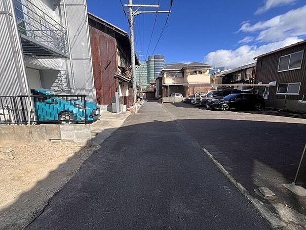 前面道路含む現地写真