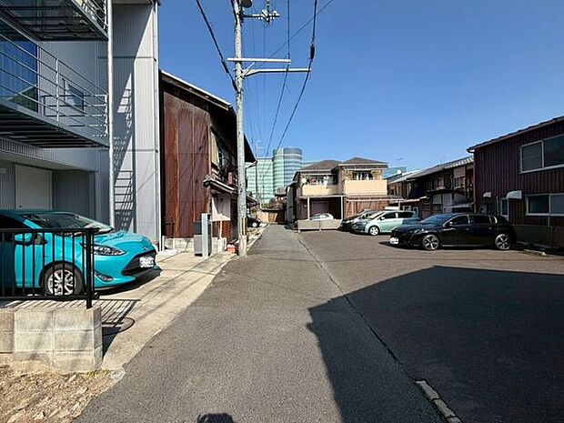 前面道路含む現地写真