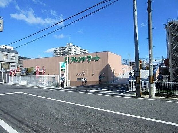 スーパー 平和堂 フレンドマート大津なかまち店 675m