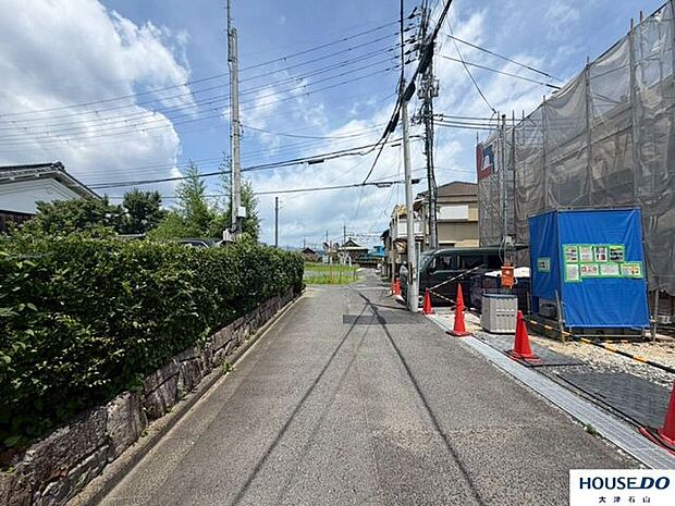 前面道路含む現地写真