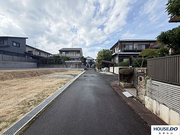 前面道路含む現地写真
