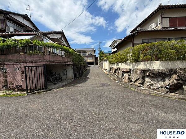 前面道路含む現地写真