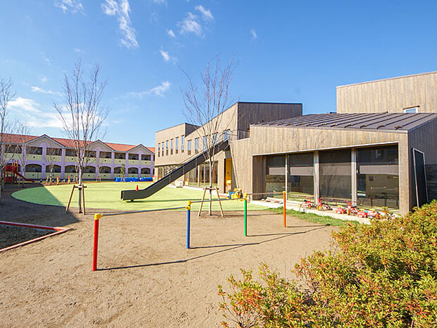 明晃会 緑保育園（520m）