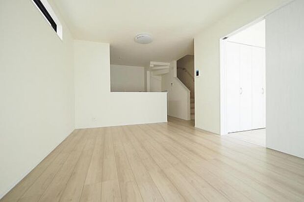 リビングダイニング