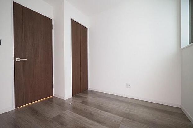 1階サービスルーム(納戸)