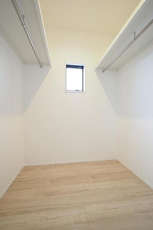 3階洋室-1 ウォークインクローゼット