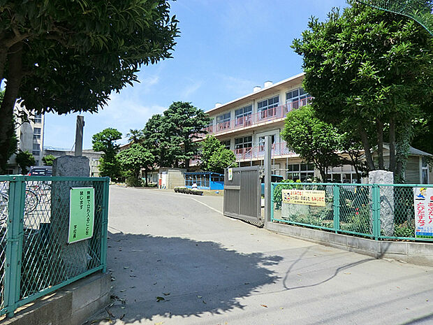 ふじみ野市立福岡小学校(259m)