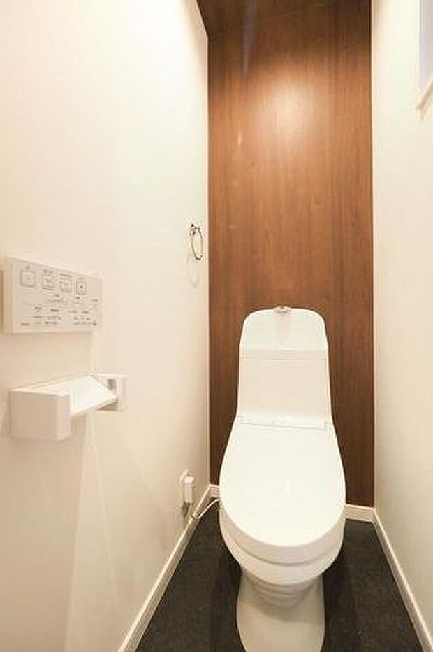 【2階トイレ】