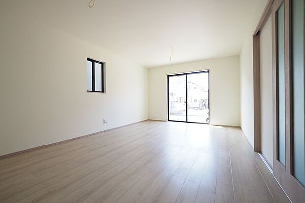 リビングダイニング