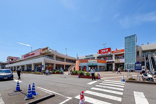 アクロスプラザ三芳 徒歩19分。 1459m