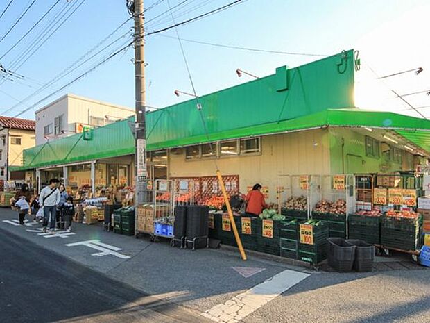 生鮮市場 高階店 76m