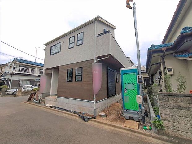 販売現地