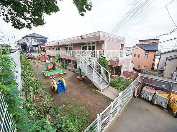 富士見すくすく保育園 徒歩3分。 180m