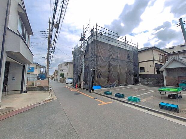 前面道路を含む現地写真