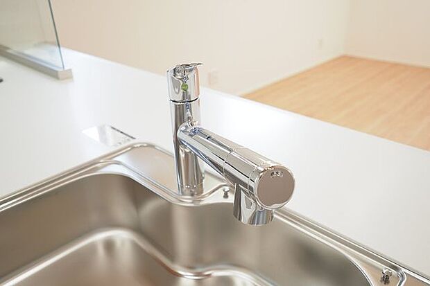 ■キッチン　浄水器内蔵型水栓