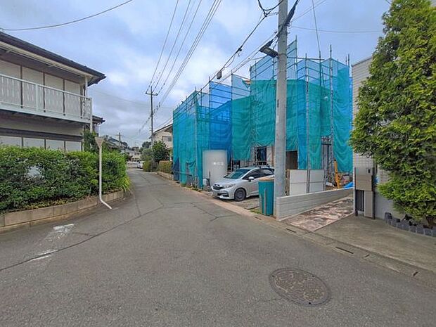 前面道路を含む現地写真