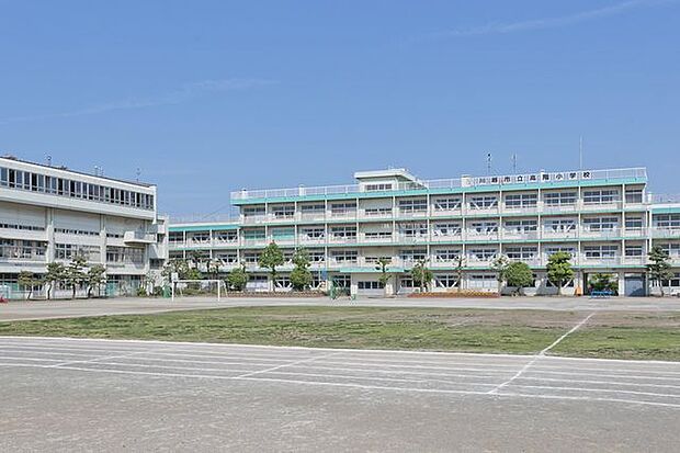 川越市立高階小学校 徒歩11分。 830m